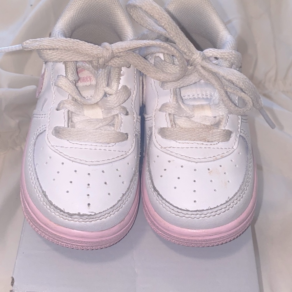 Pink & white toddler Air Force 1s